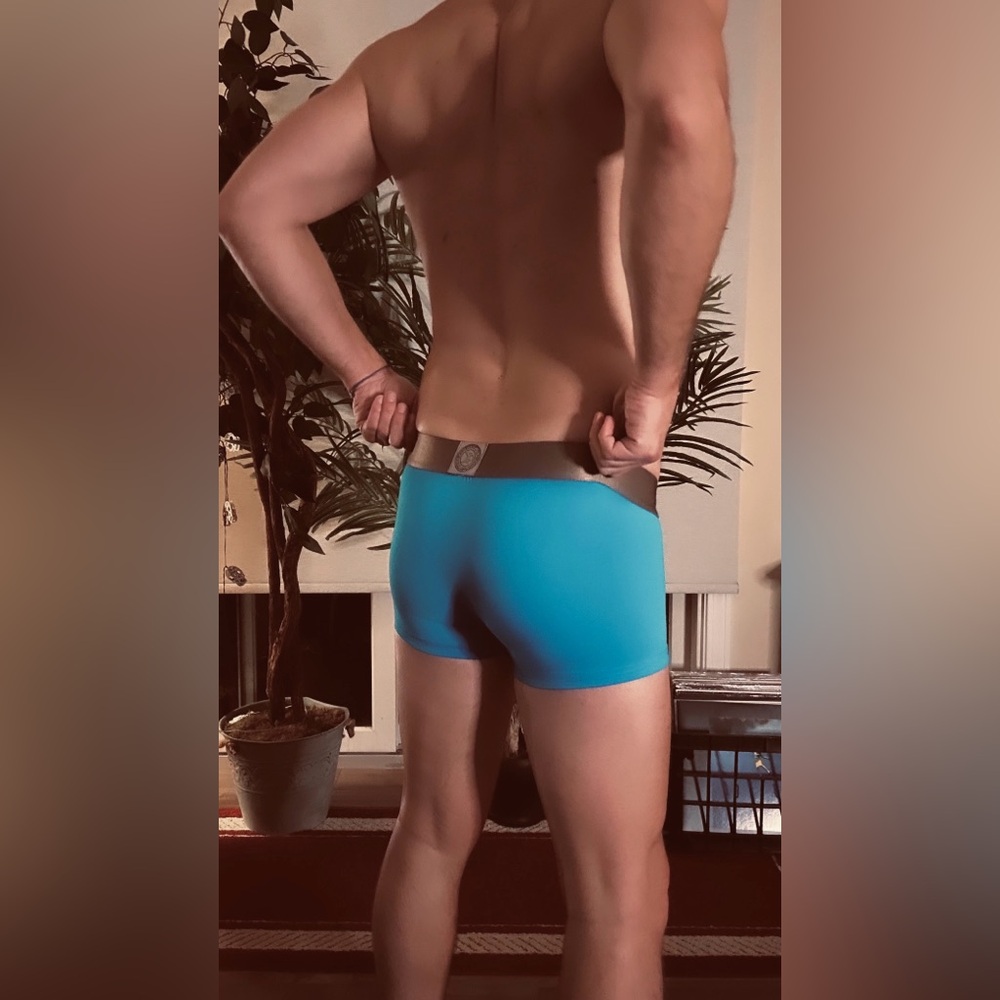 Calvin Klein | Icon Micro Low Rise Trunks in Ocean Blue (Small) - Picture 7 of 16